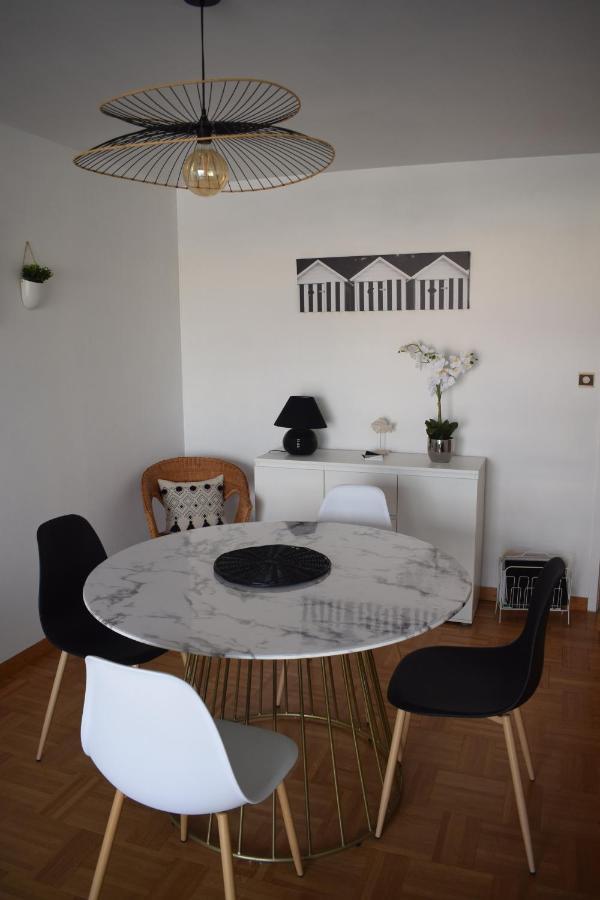 Cote Et Vie - Appartement Et Garage แซงต์-ฌีย์-ครัว-เดอ-วี ภายนอก รูปภาพ